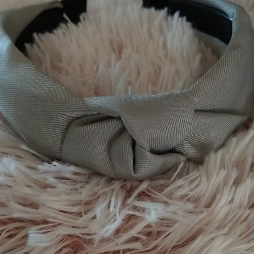 Headband - Picture 4 of 4